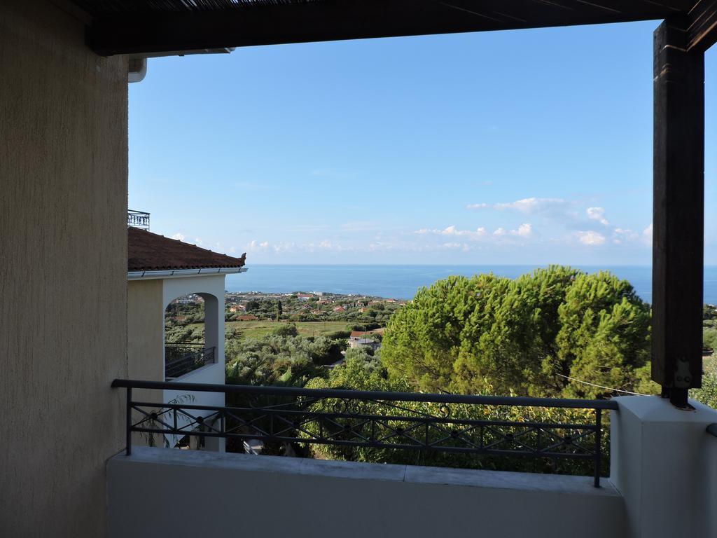 Villa Theodora Lakíthra Exterior photo
