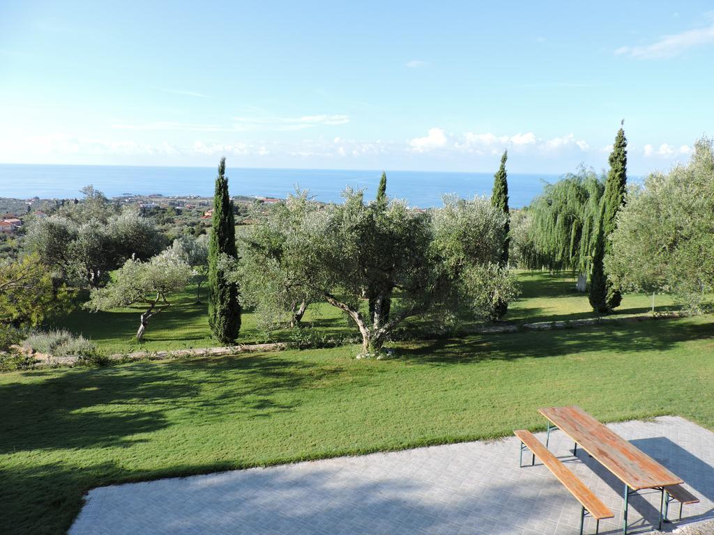 Villa Theodora Lakíthra Exterior photo
